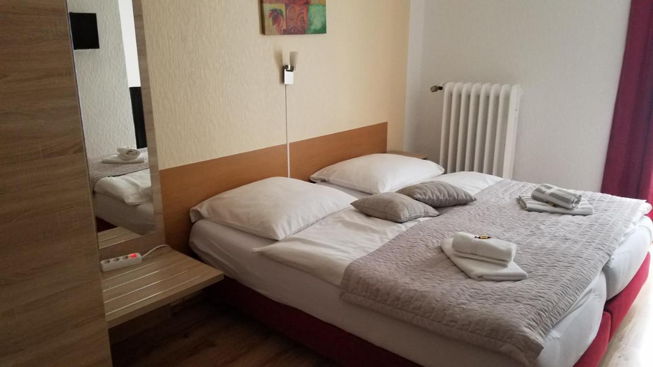 Monopol 3* Hilden