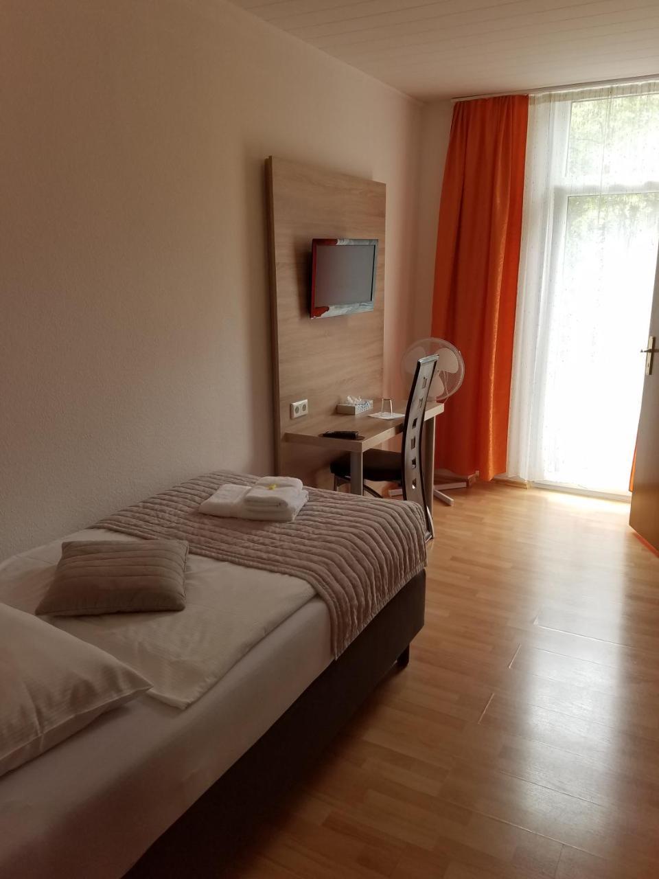 Hotel Monopol Hilden